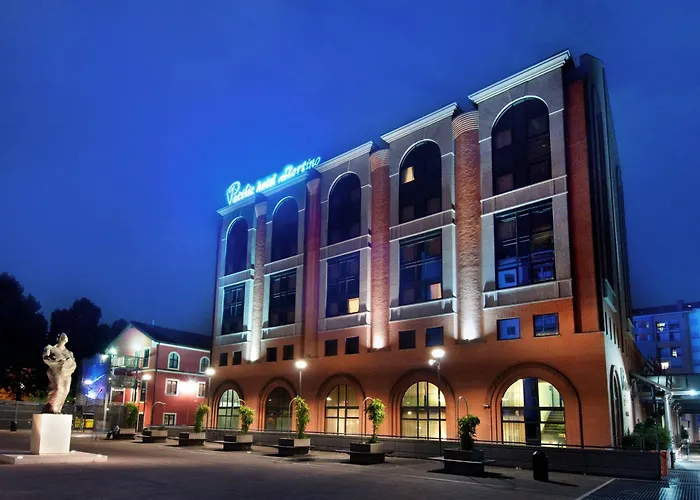 Pacific Hotel Fortino